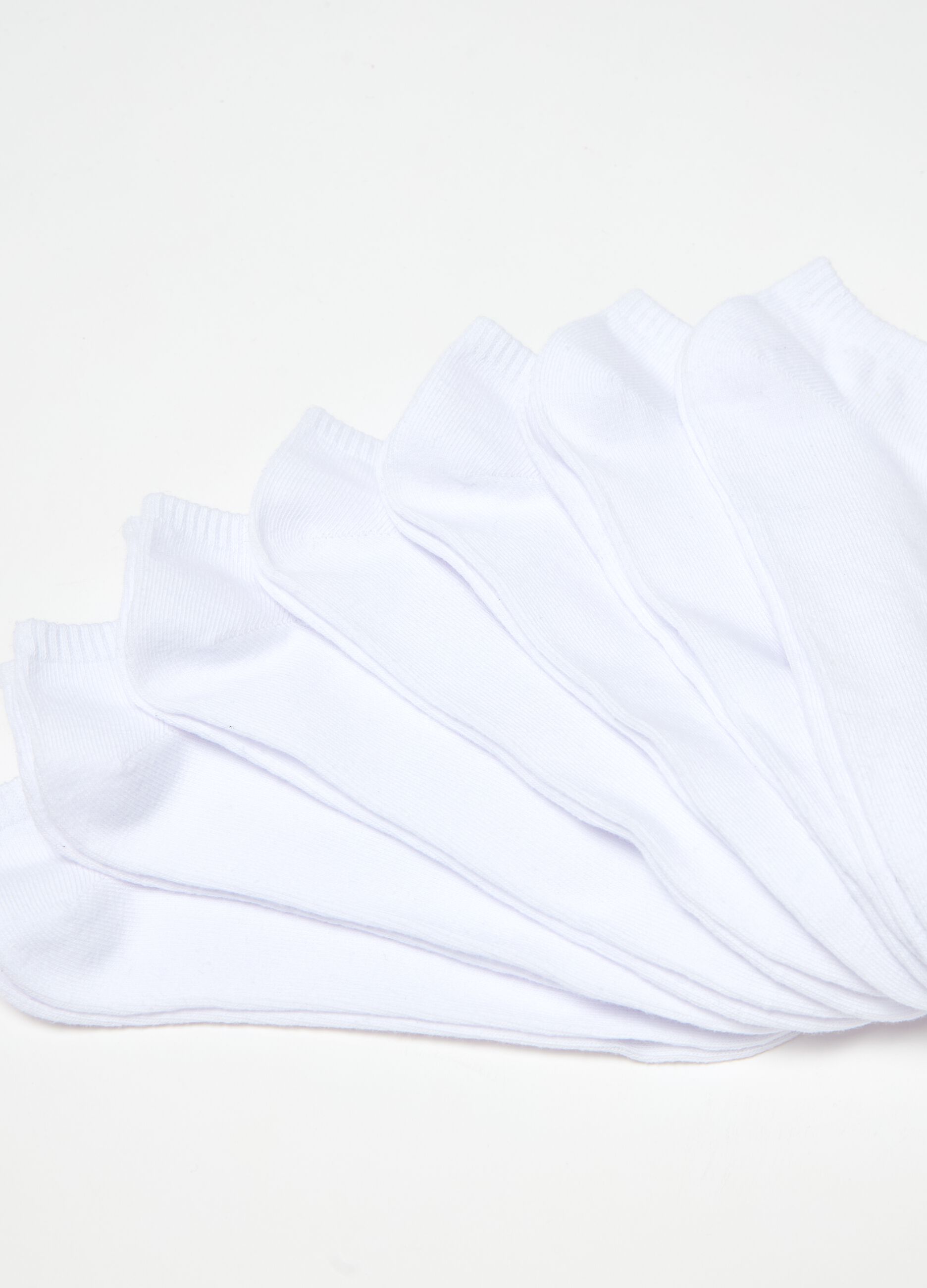 Seven-pair pack of stretch shoe liners