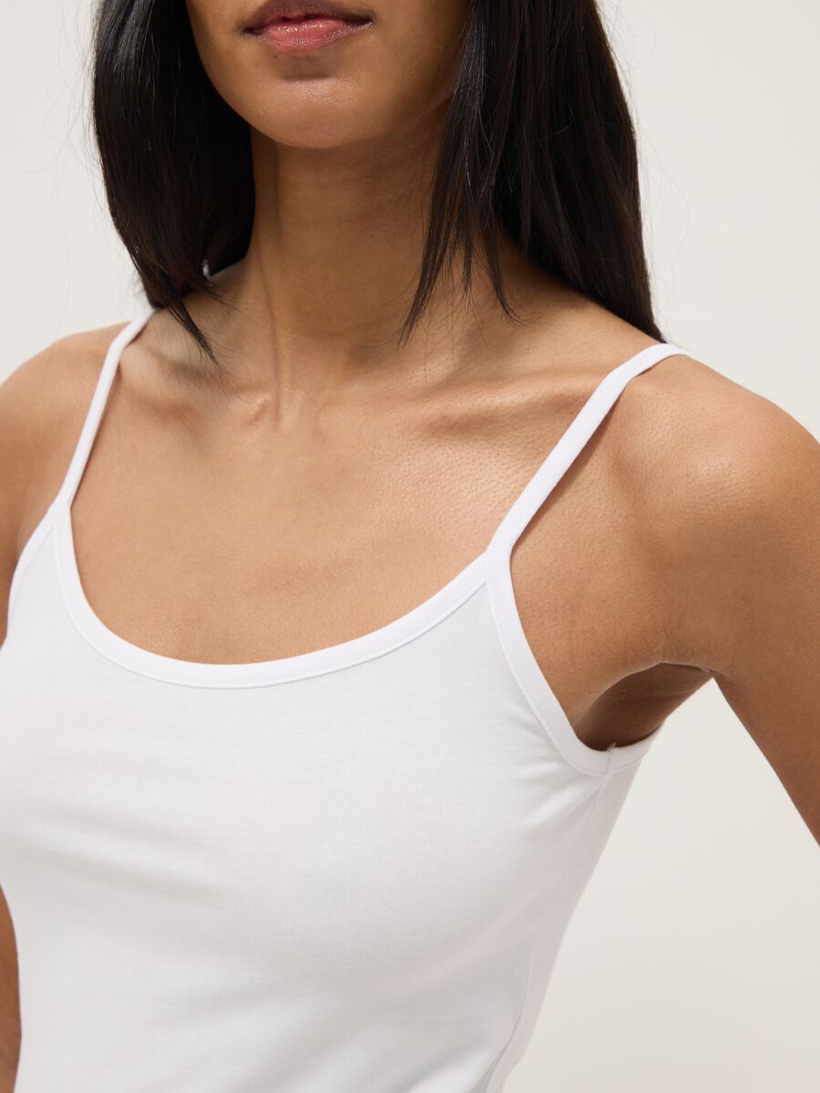 Twin pack of multicolour regular fit stretch cotton vests_3