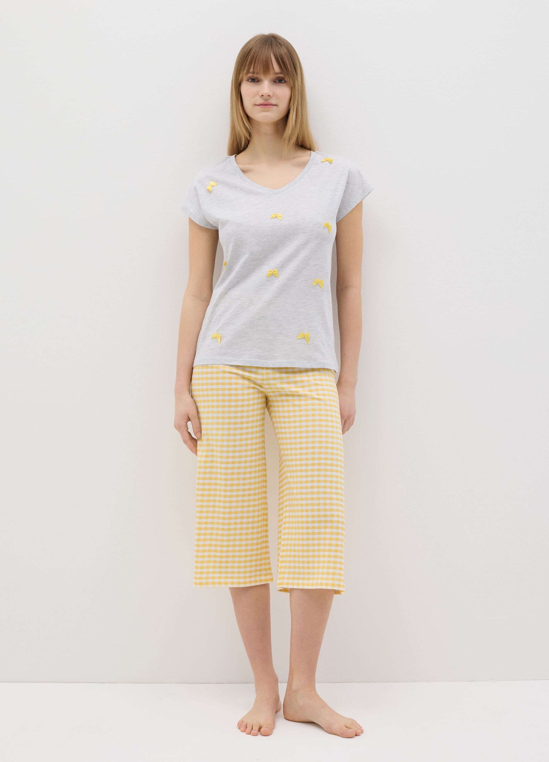 Grey pyjama top with yellow bows