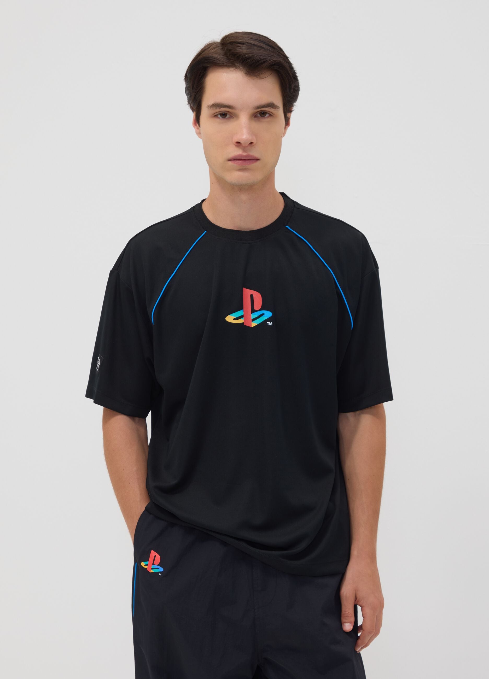 Black PlayStation T-shirt with logo and contrast piping