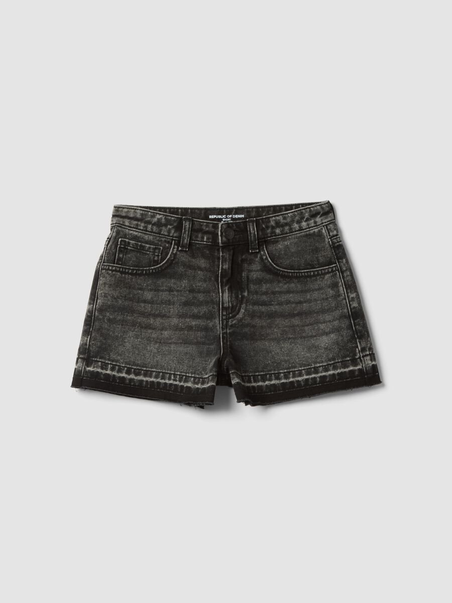 Girls&rsquo; grey pure cotton denim shorts, straight fit_0