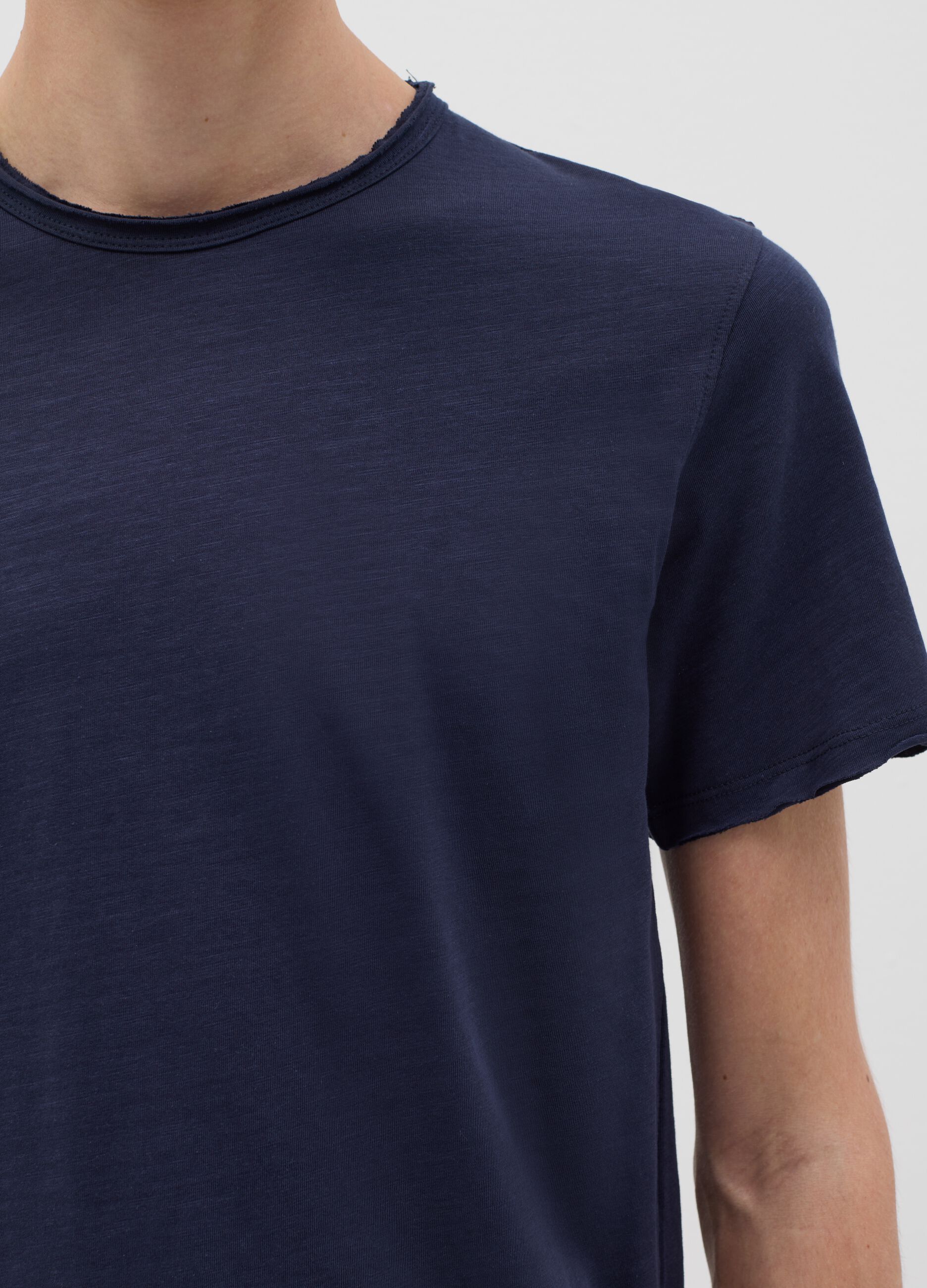 Cotton T-shirt with round neck