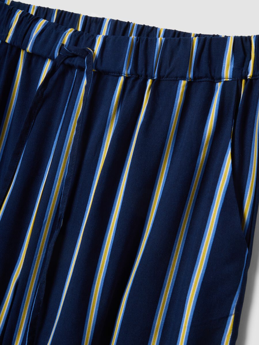 Shorts blu a righe in pura viscosa_5