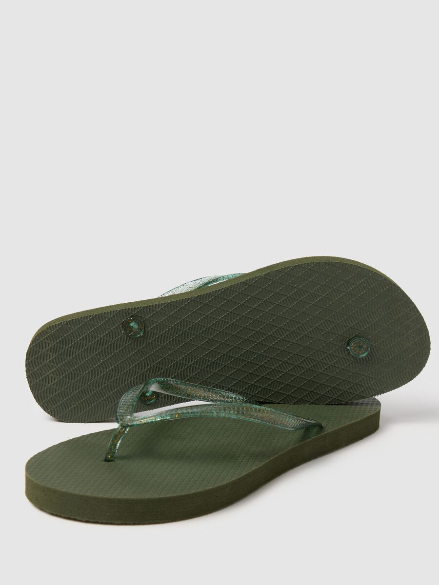 Women's green flip-flops_2