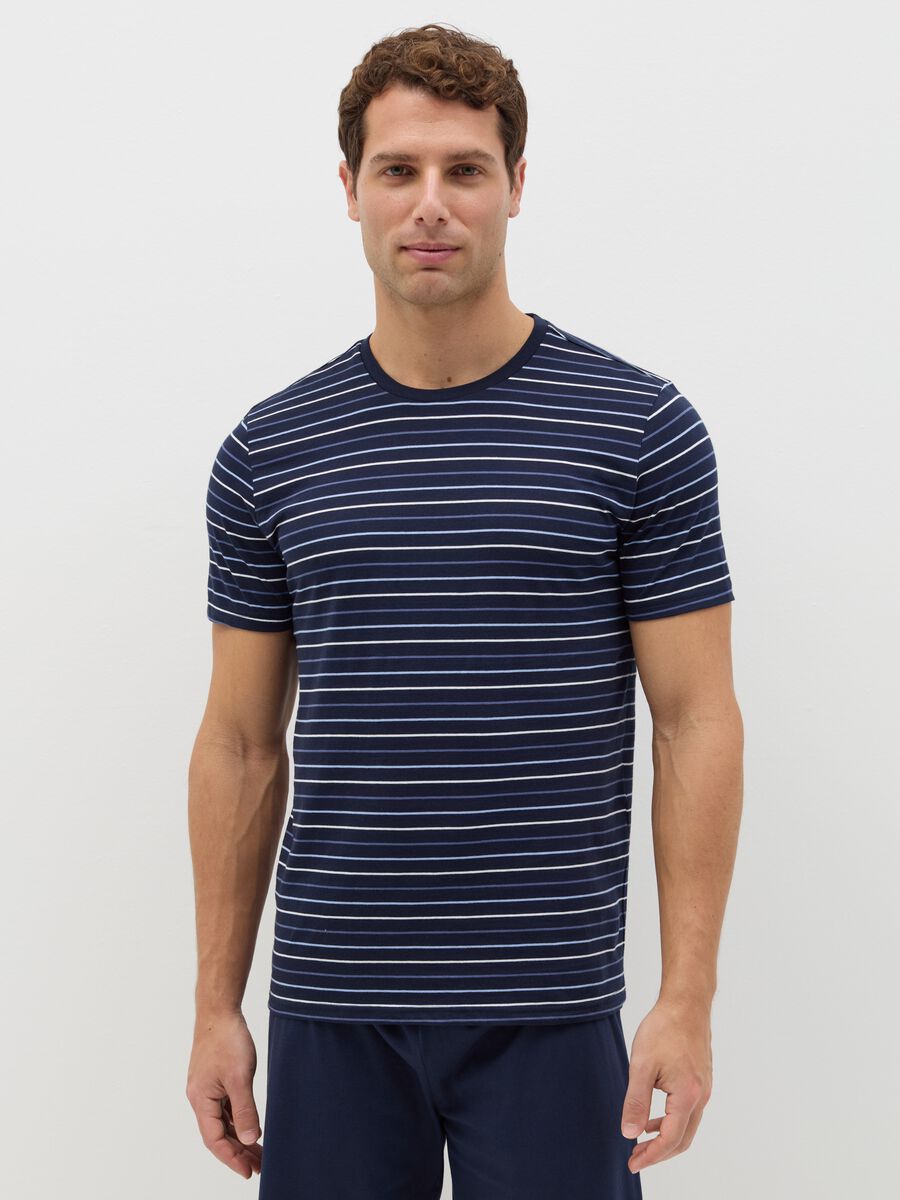 Short cotton pyjamas with striped pattern_1