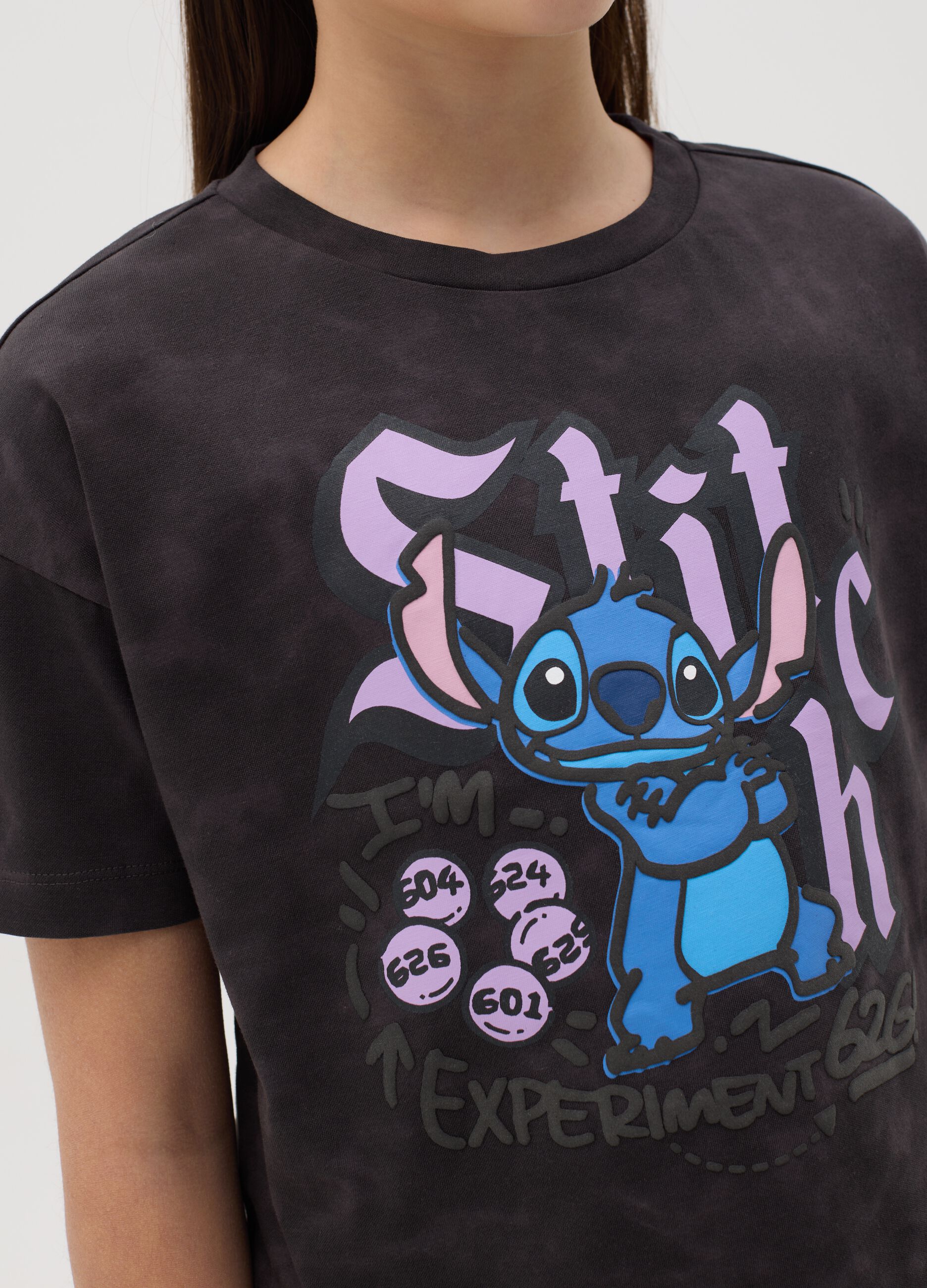 T-shirt in cotton with Stitch print