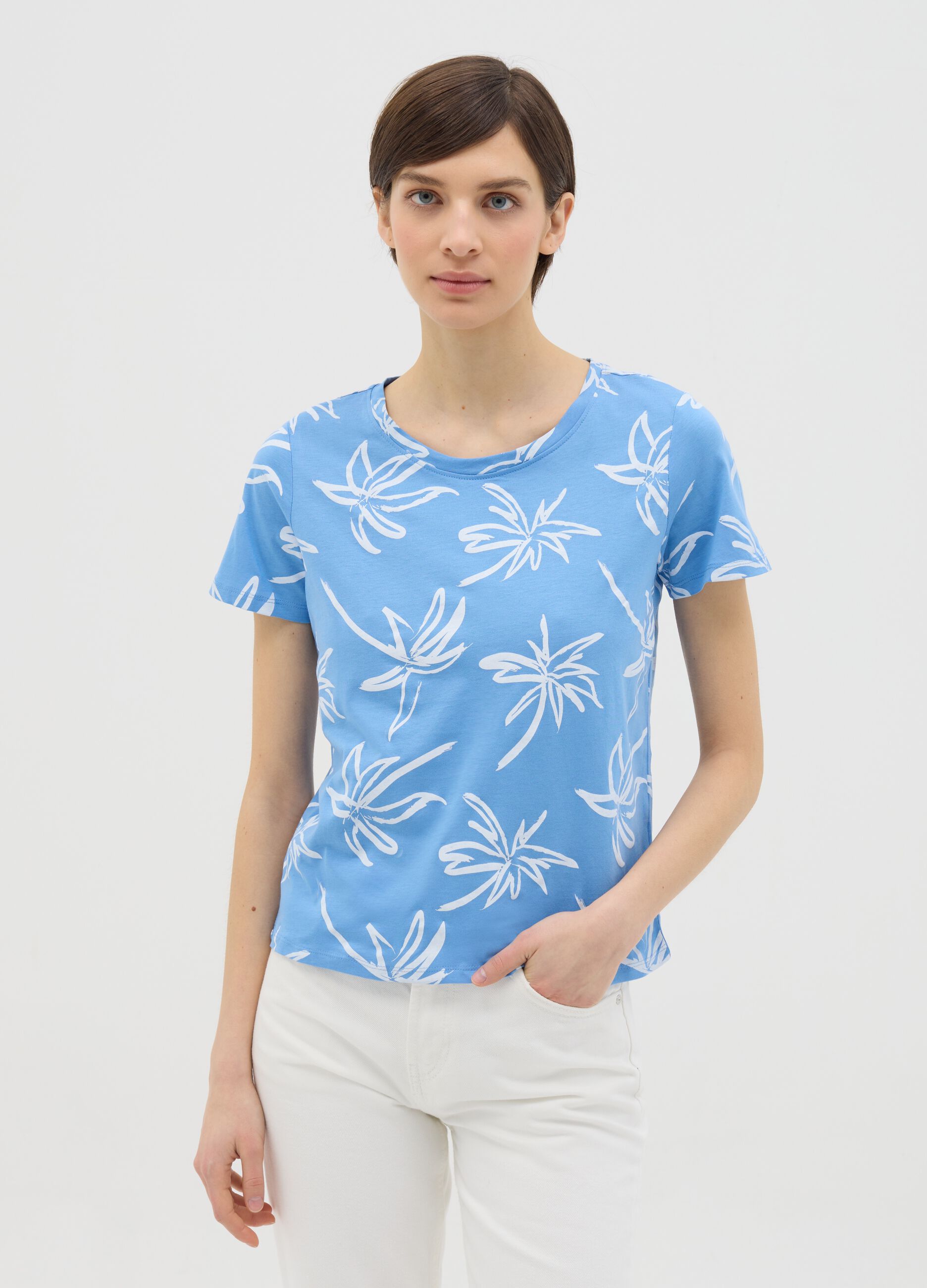 Light blue T-shirt with floral print
