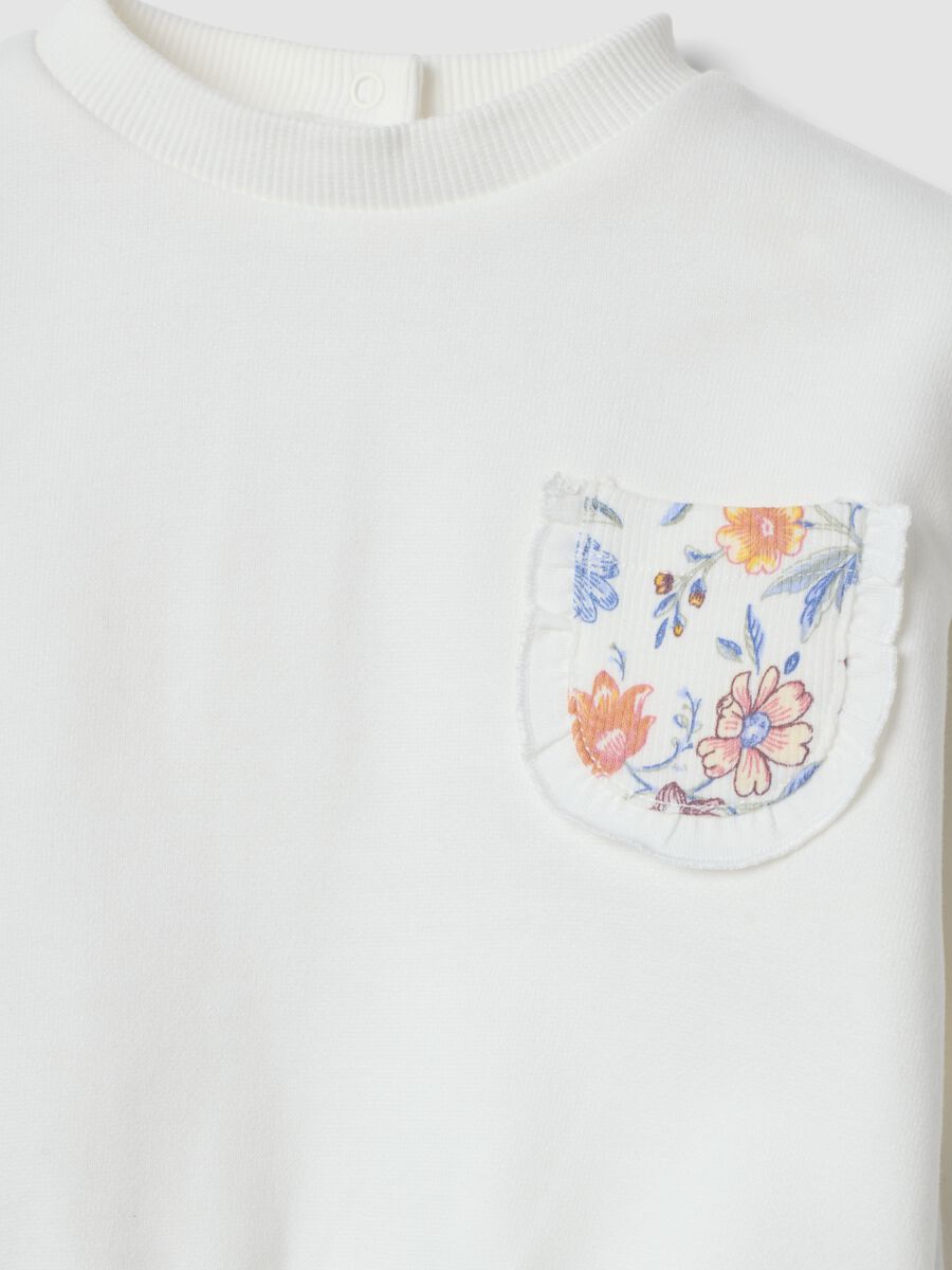 White organic cotton set with floral print_2