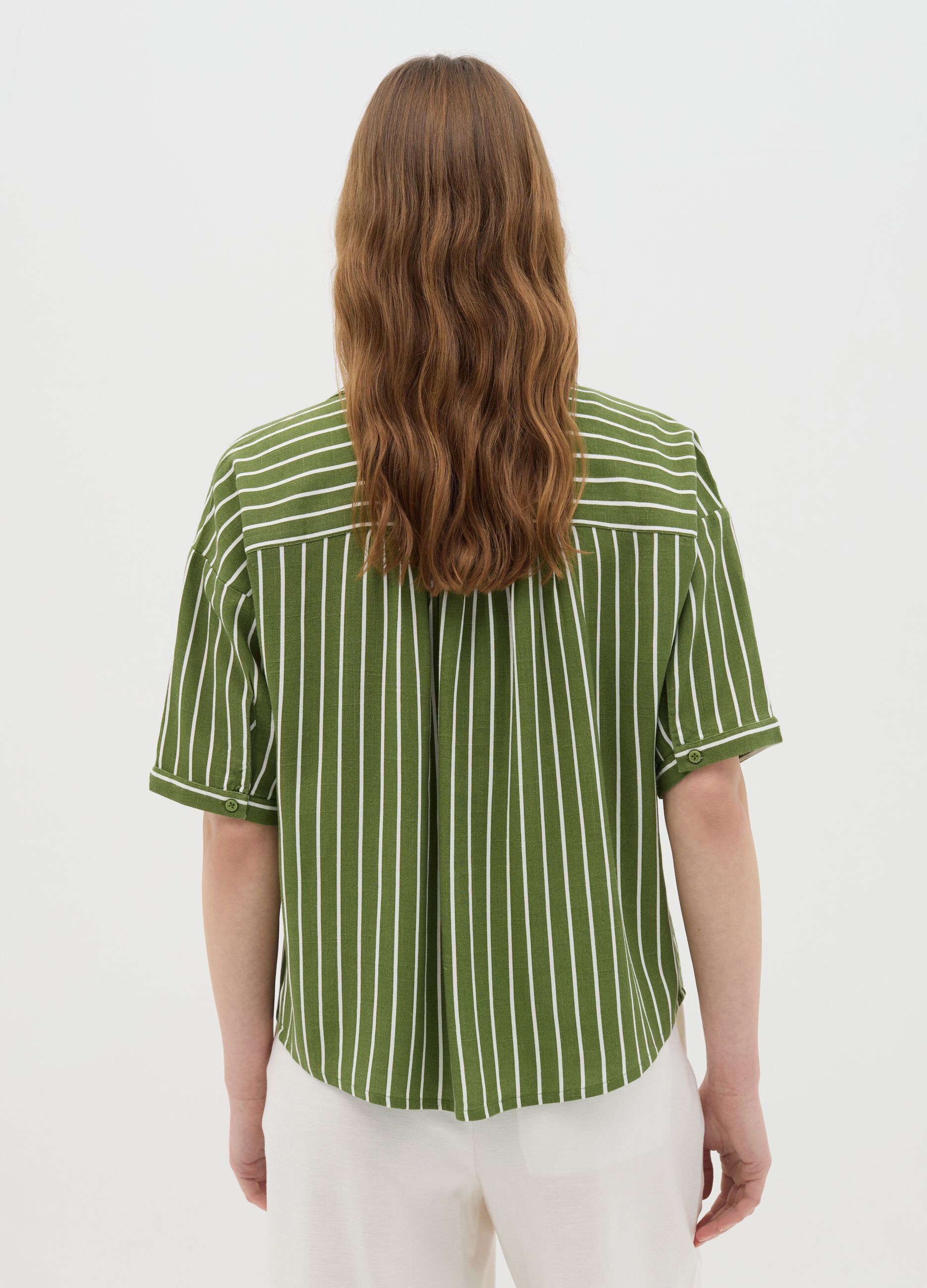 Green striped shirt in viscose and linen