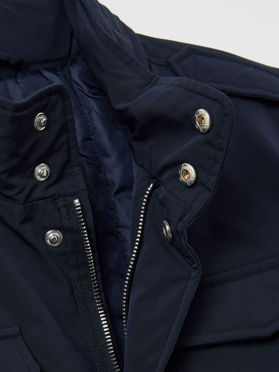 Regular fit blue jacket with pockets and zip closure_5