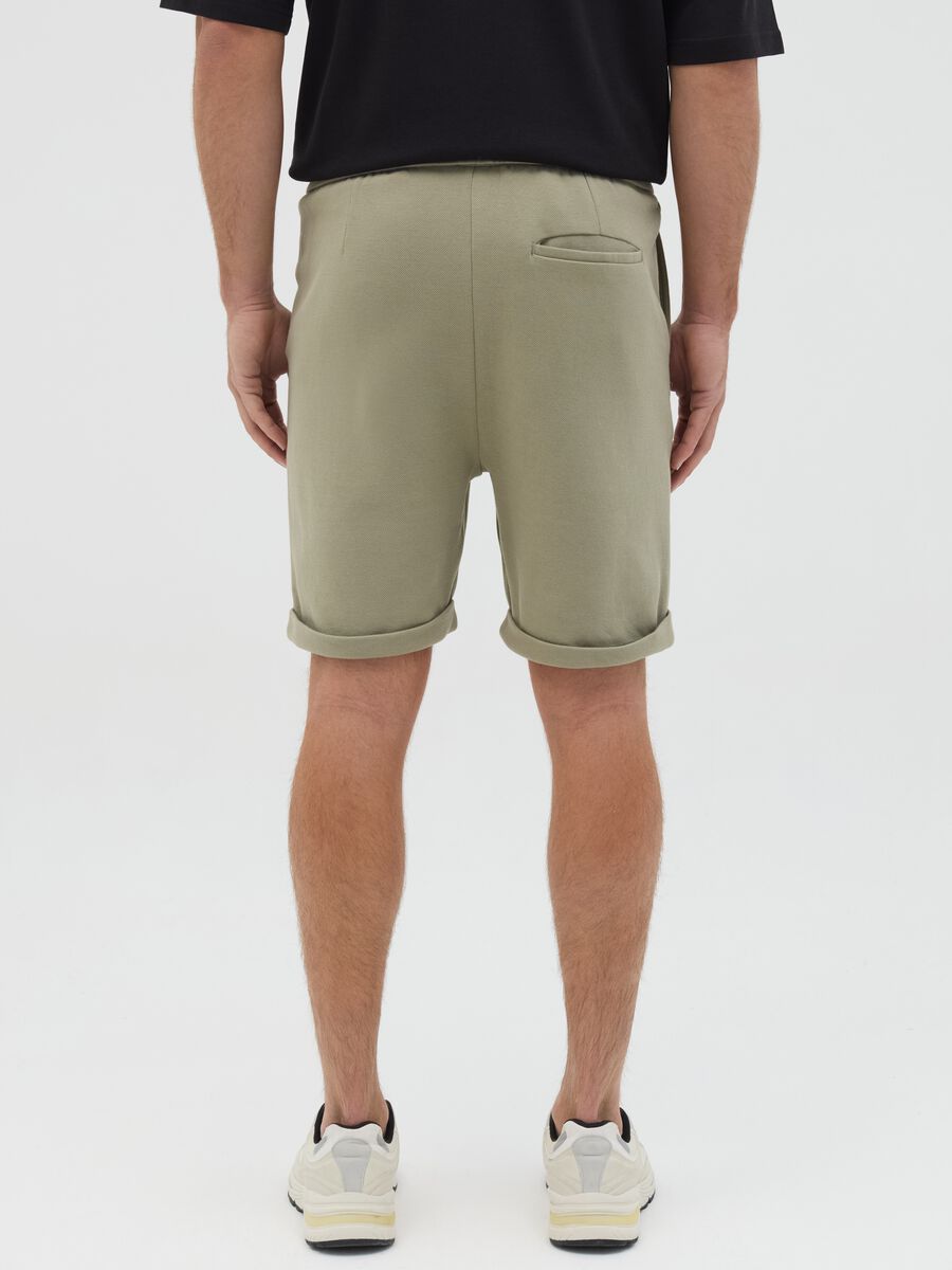 Chino Bermuda shorts in cotton with drawstring_2