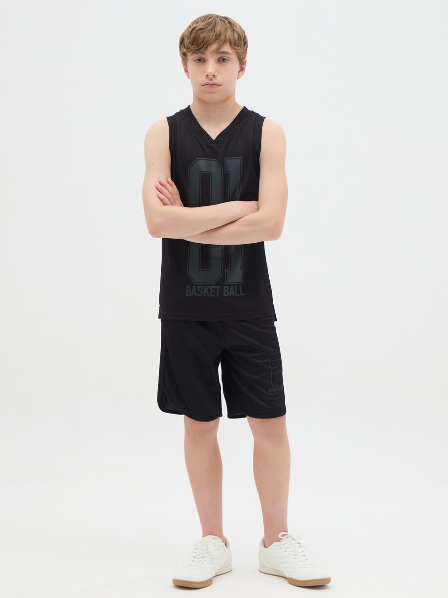 Boys' regular fit black shorts_0
