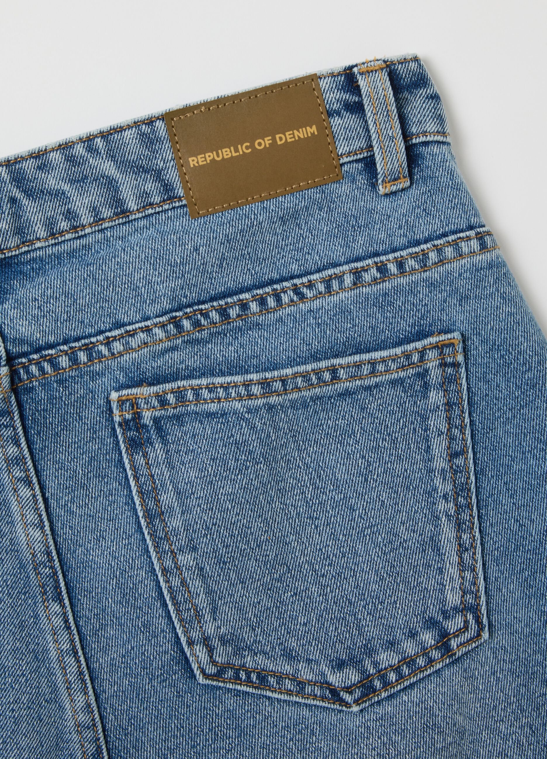 Jeans slim fit blu in denim 