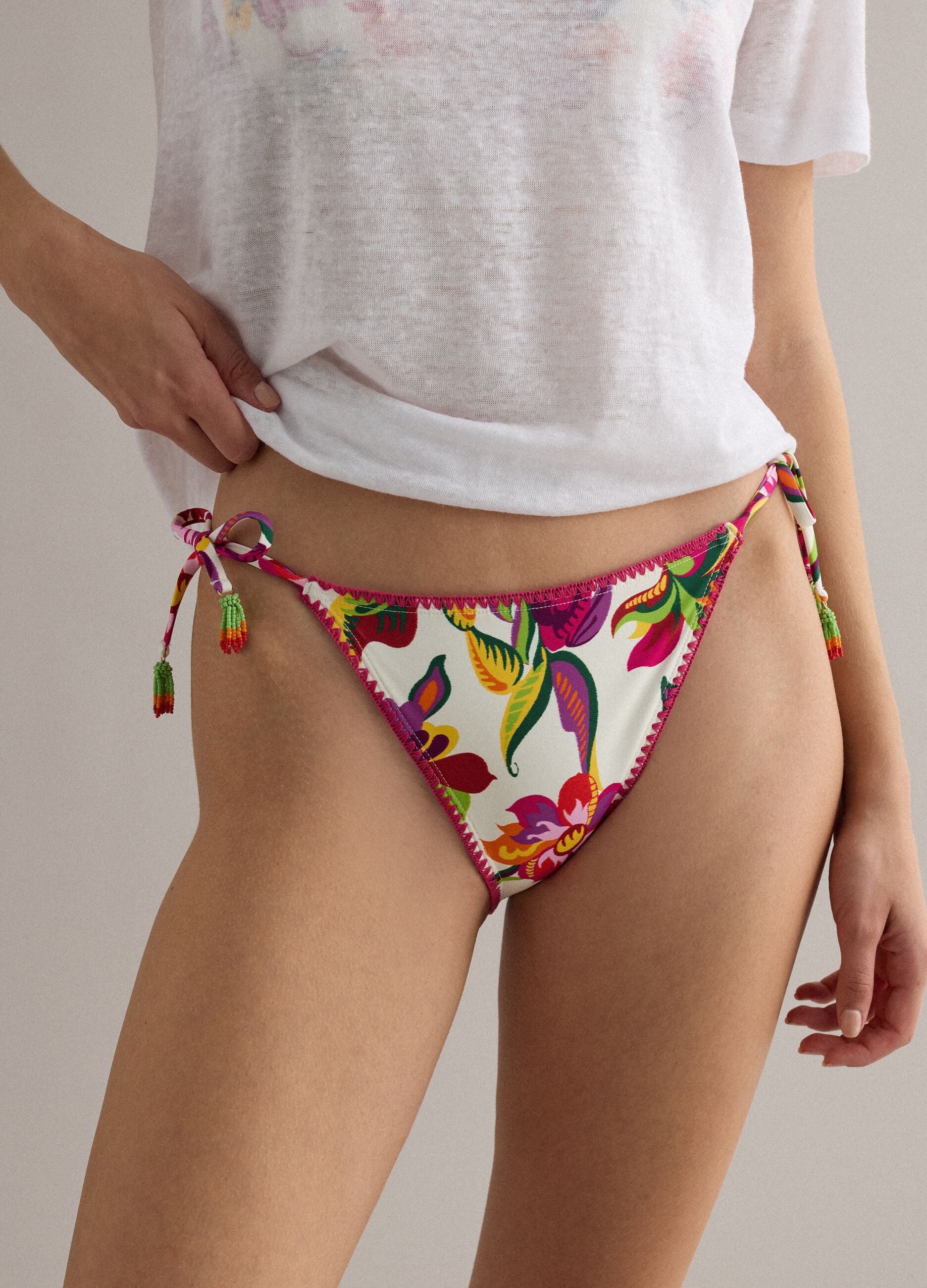 Multicolour bikini bottoms in stretch fabric with side ties