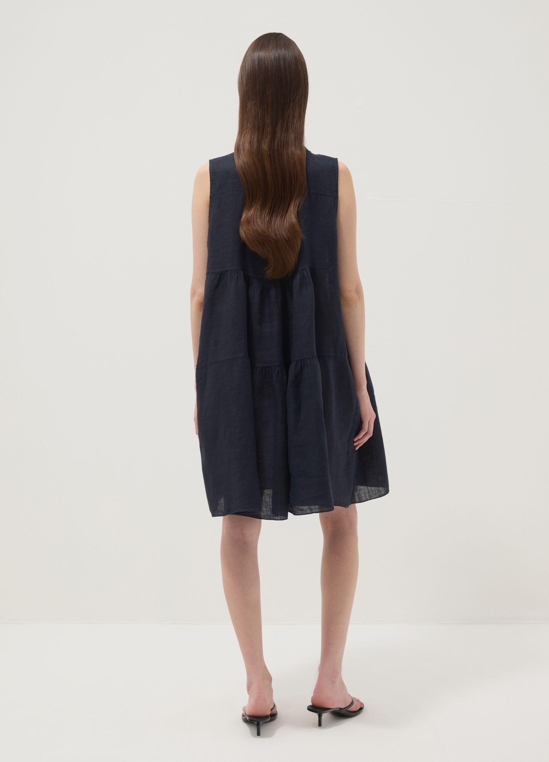 Blue sleeveless pure linen dress, regular fit