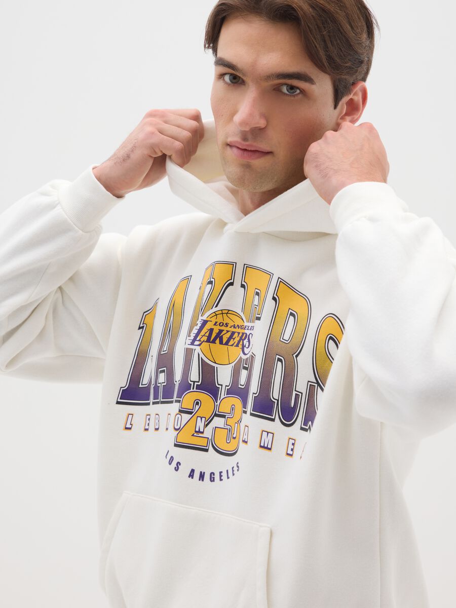 Felpa bianca in misto cotone con cappuccio con logo Lakers_3