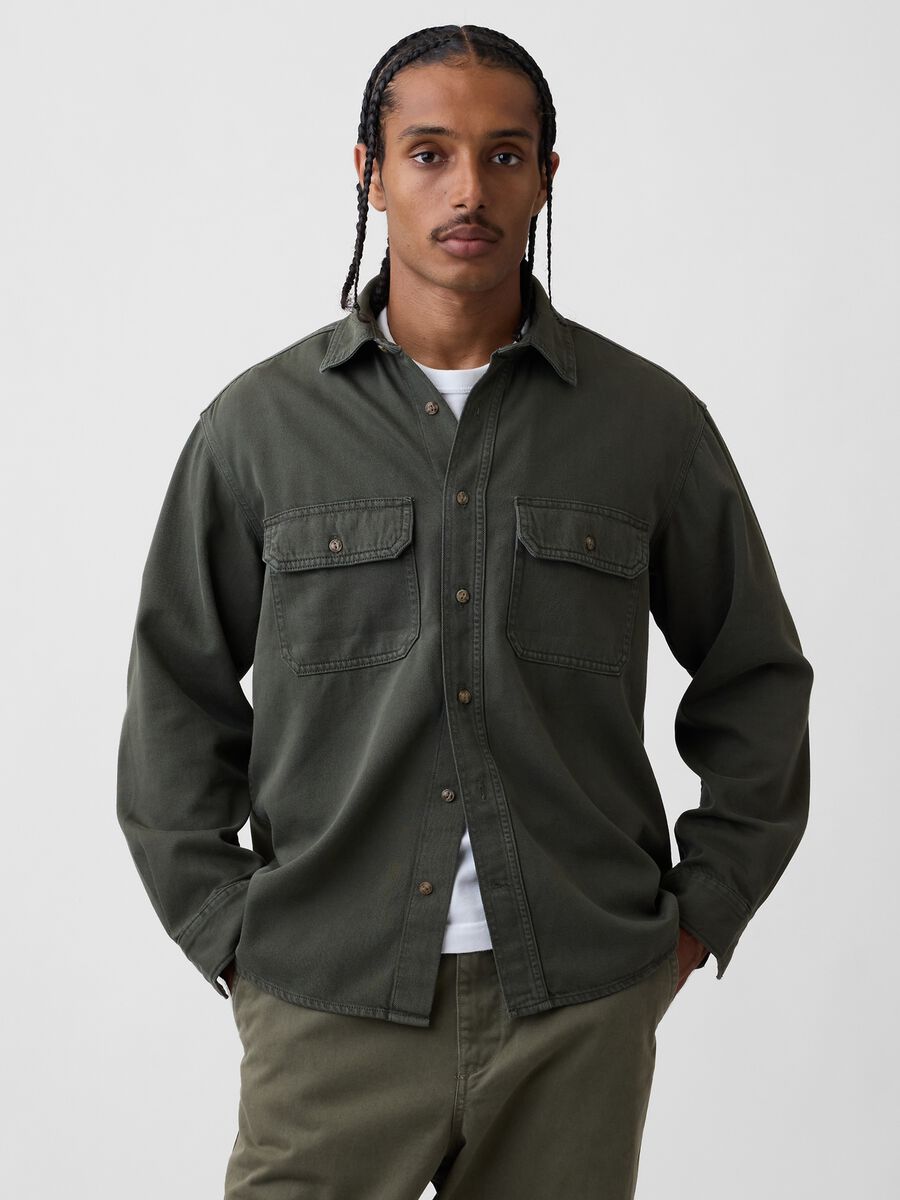Camicia verde in misto cotone e lyocell con tasche_0