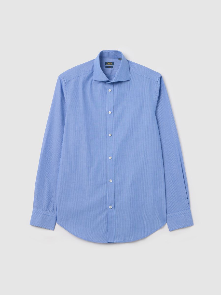 Slim-fit easy-iron shirt with thin stripes_4