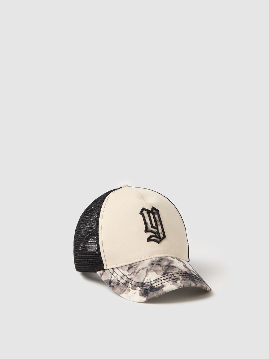 Beige and black cap with back mesh_0