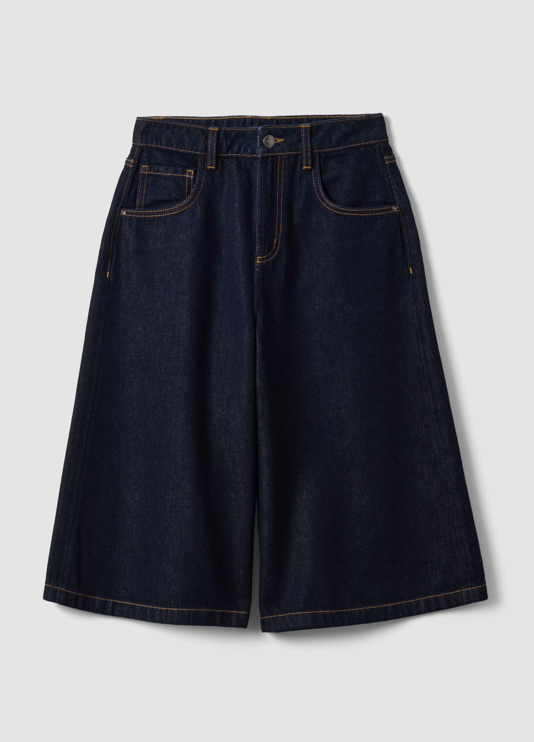 Blue denim wide-leg Bermuda shorts in cotton and lyocell blend