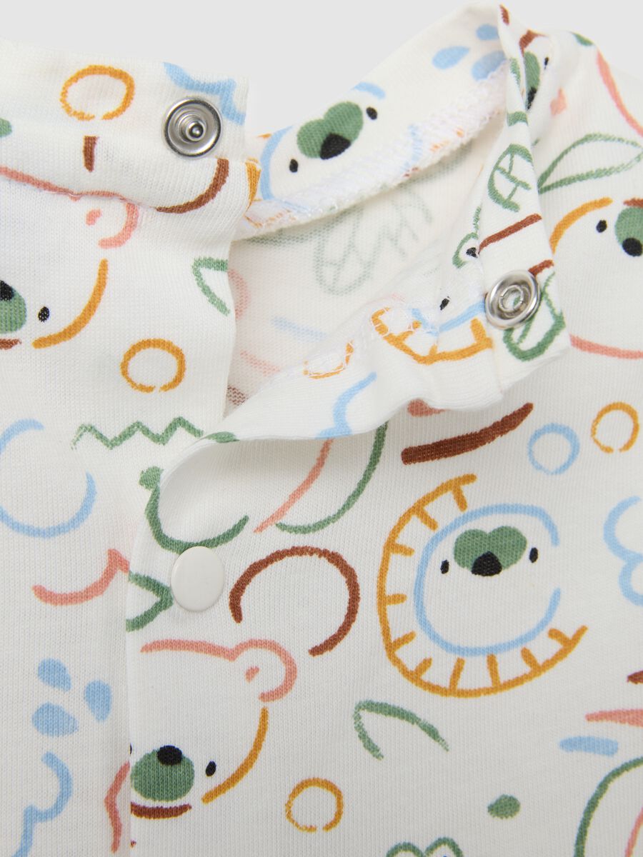 Brown pure cotton baby dungarees with patch pockets_2