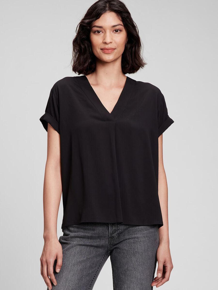 Viscose T-shirt with V neck_0