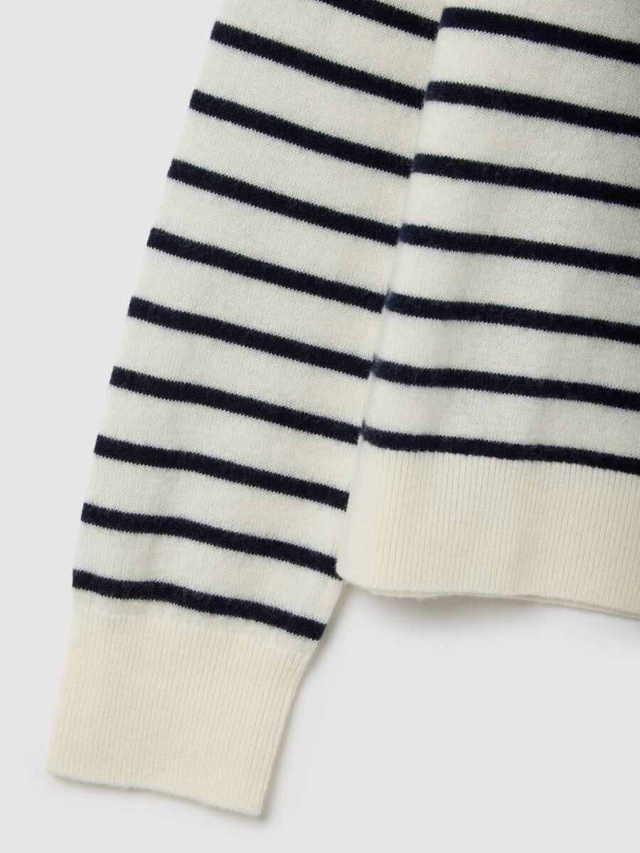 Maglione in pura lana a righe regular fit_1