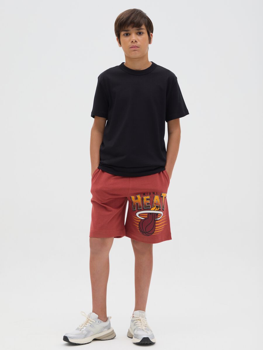 Children's red cotton NBA shorts_1