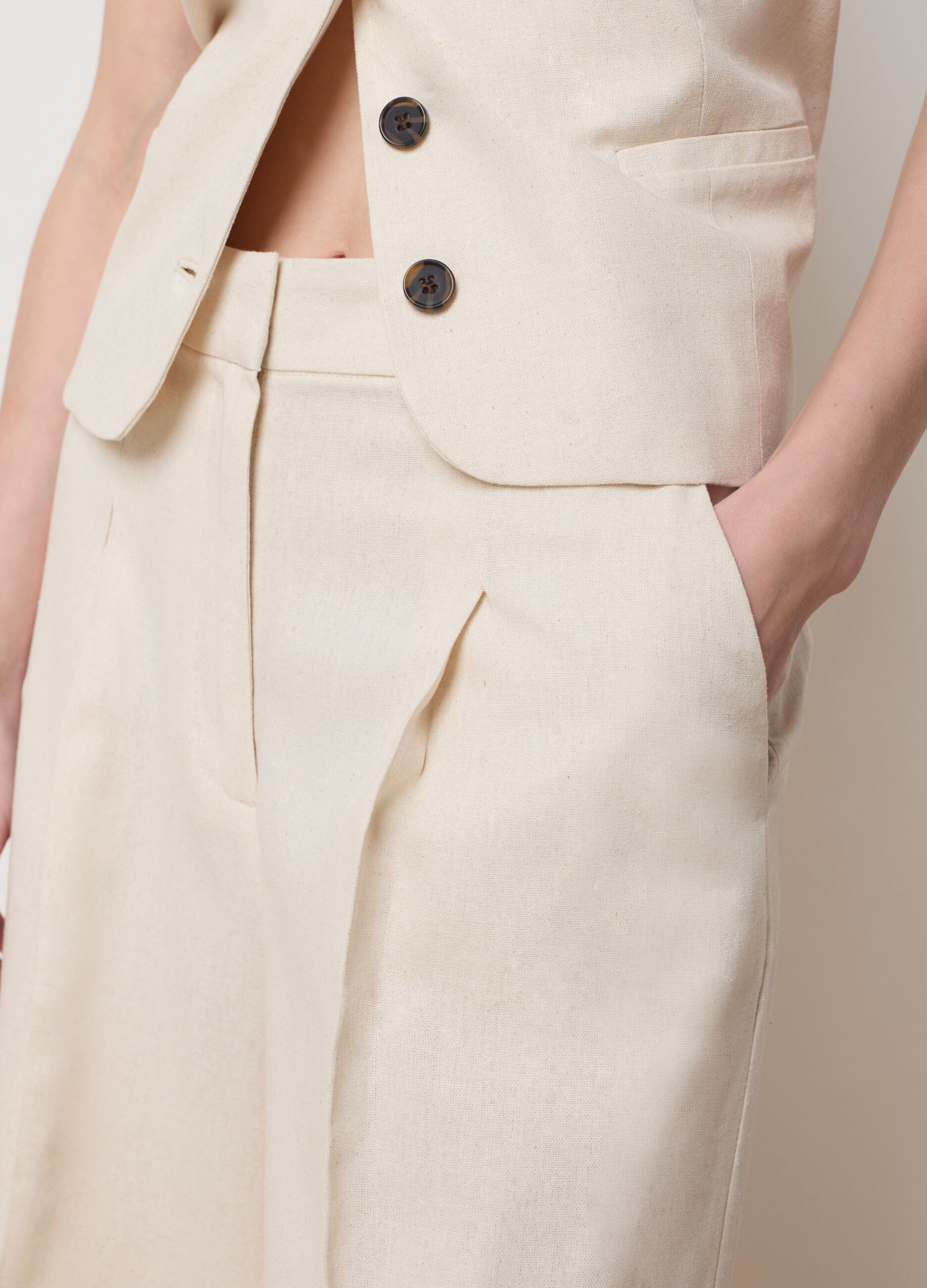 Ivory chino Bermuda shorts with darts