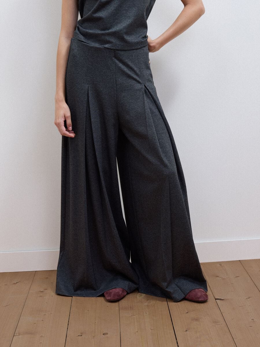 Grey formal stretch-viscose trousers with a baggy fit_1