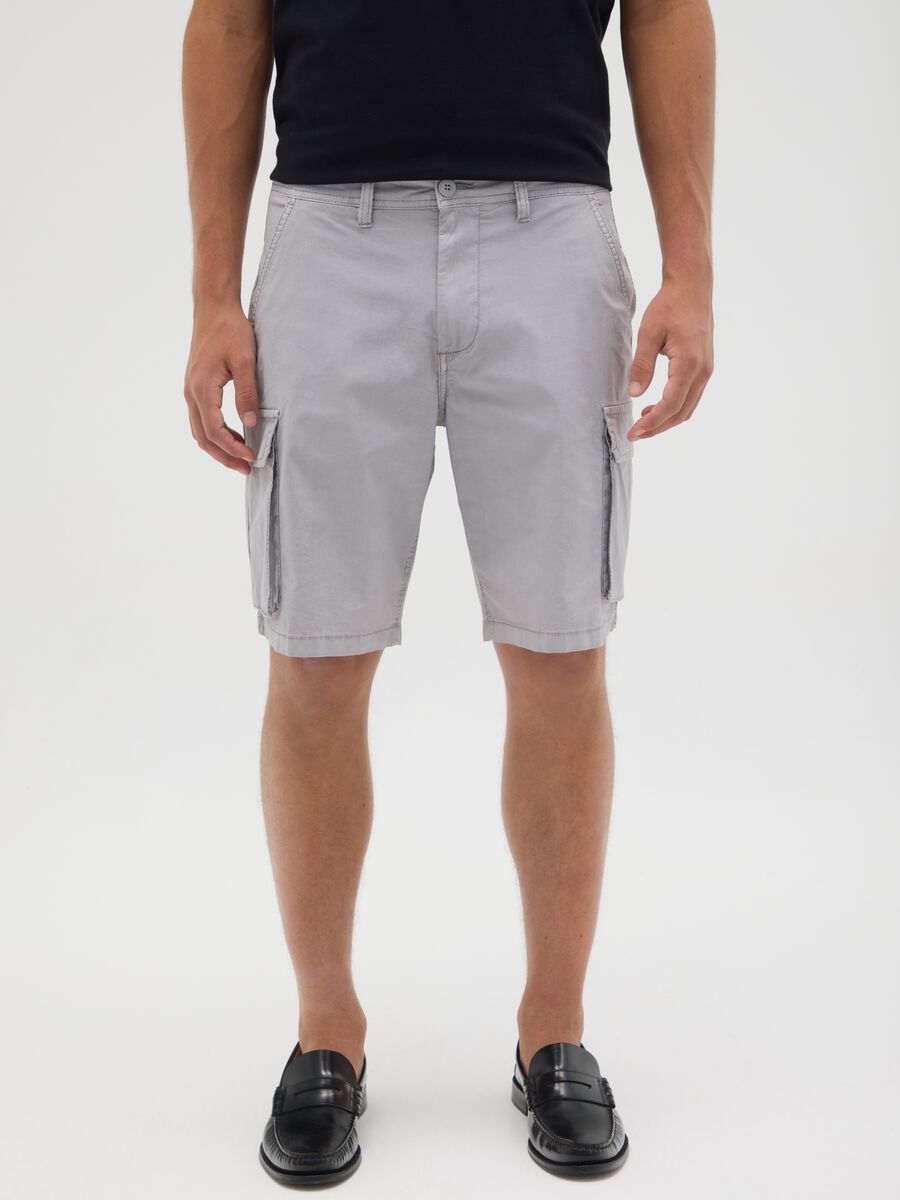 Men's grey stretch cotton regular fit bermuda shorts_1