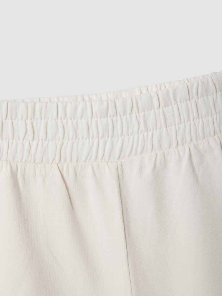 Girls&rsquo; white pure cotton shorts with elasticated waist_3