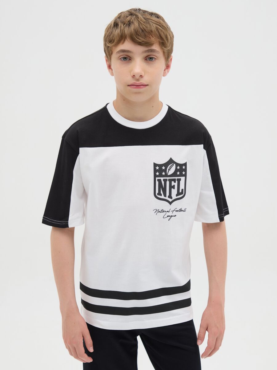 Black and white two-tone cotton T-shirt with NFL print_0