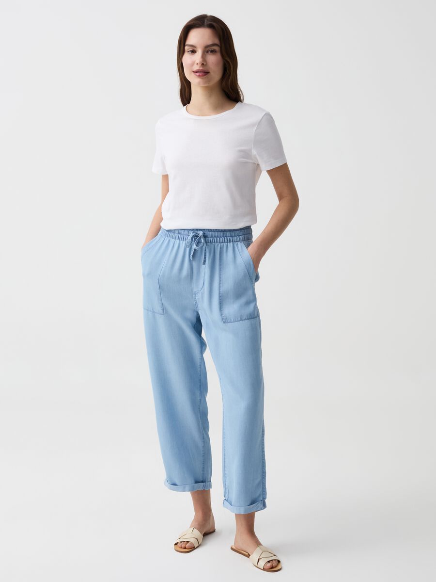 Joggers wide leg effetto denim con risvolti_0