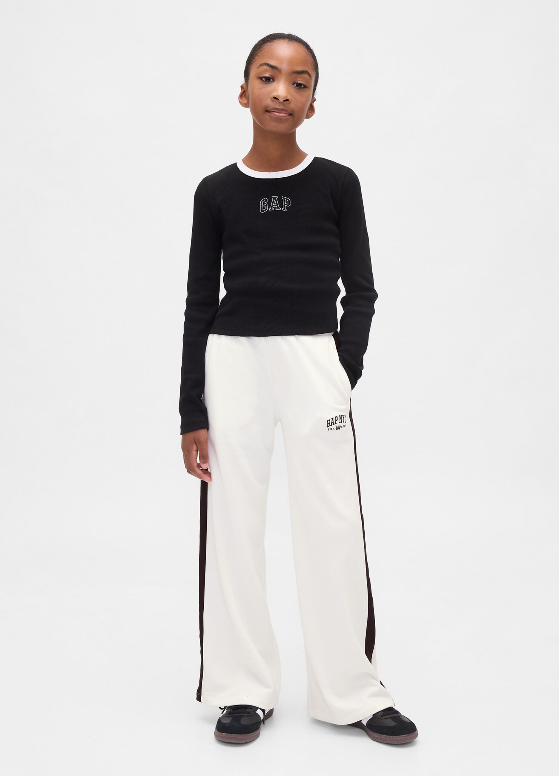 White cotton trousers for girls