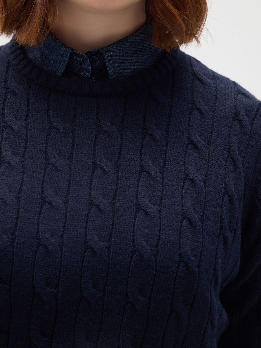 Blue Knitted Sweater with Round Neck_2