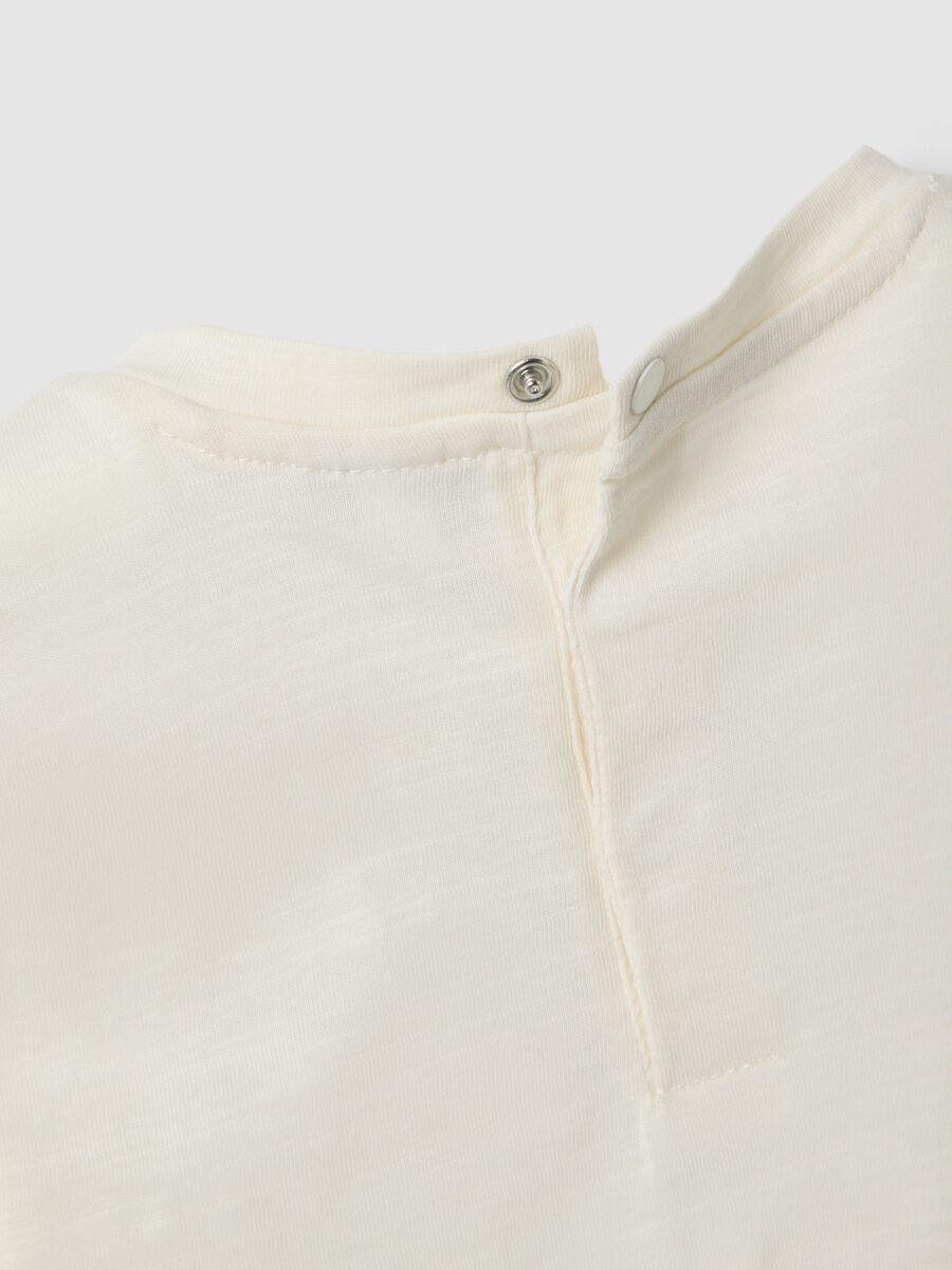 Baby boys&rsquo; white pure cotton regular-fit T-shirt with teddy bear print_2