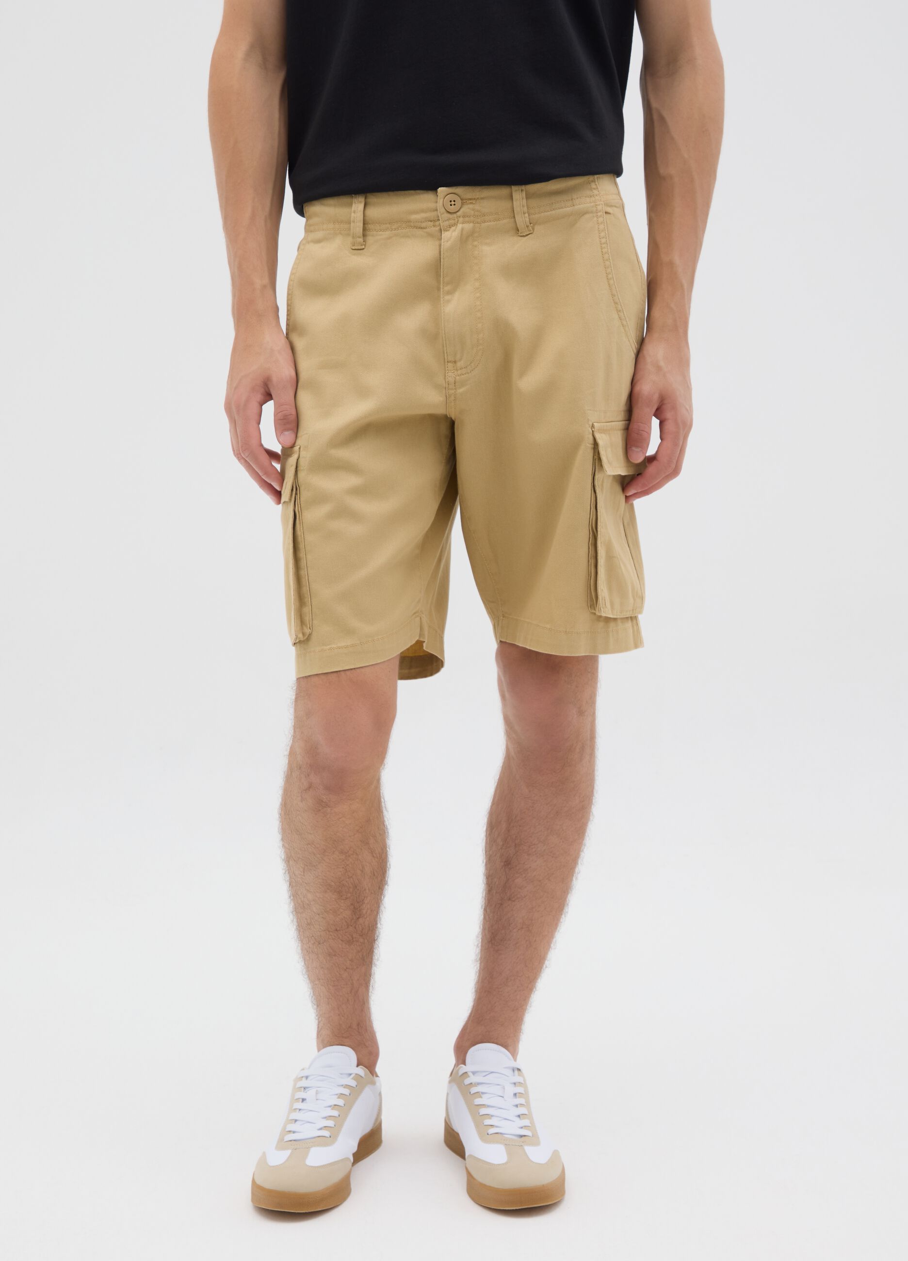 Men's beige pure cotton regular fit shorts