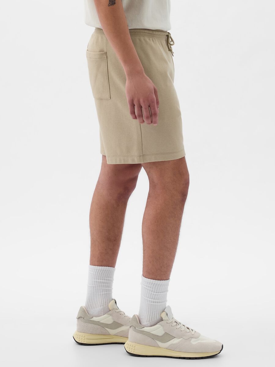 Jogger shorts in fleece with maxi logo print_1