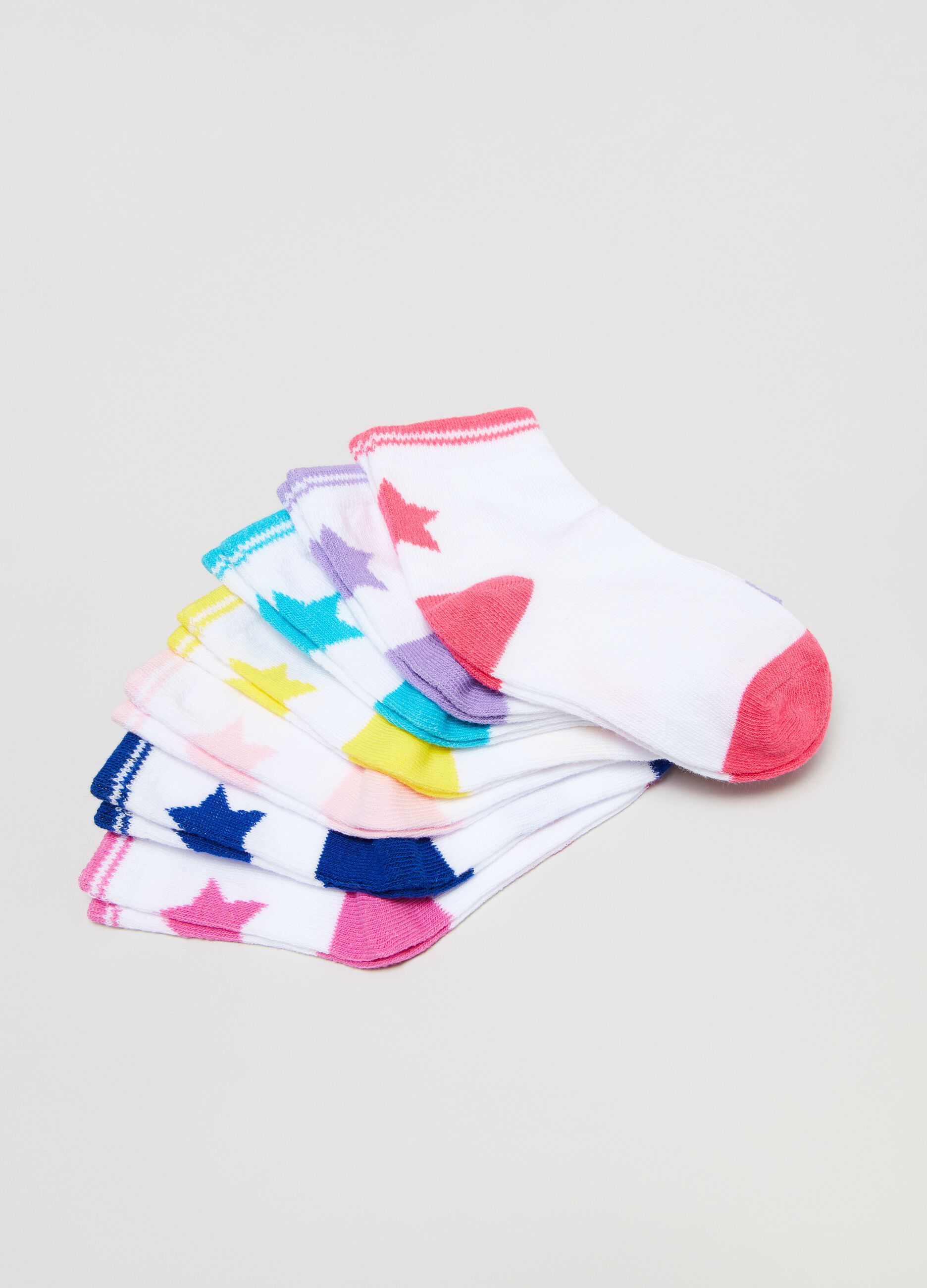 Multi-pack short socks with star design.