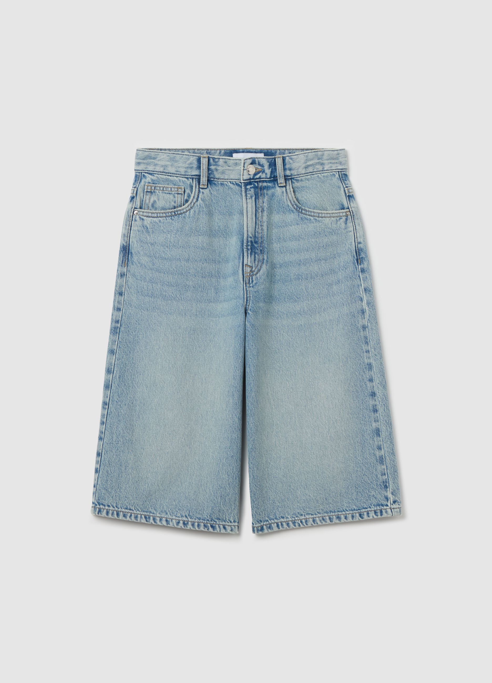 Loose-fit Bermuda shorts in denim