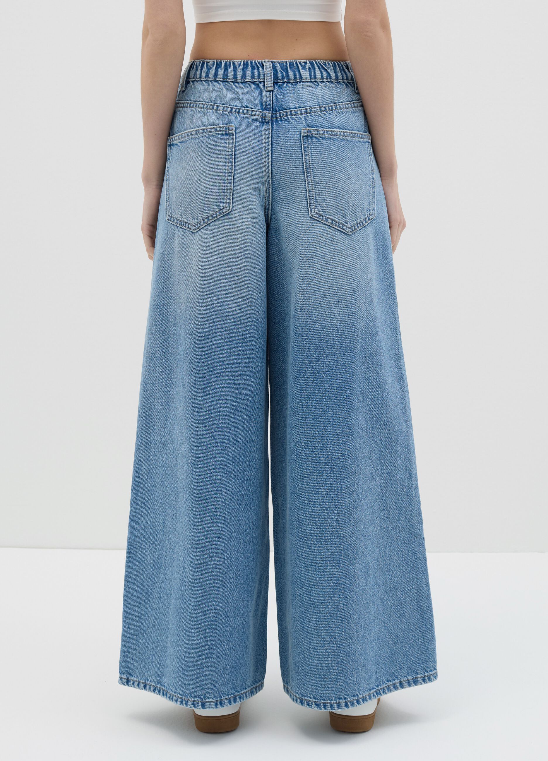 Wide Leg Jeans in Rigid Denim