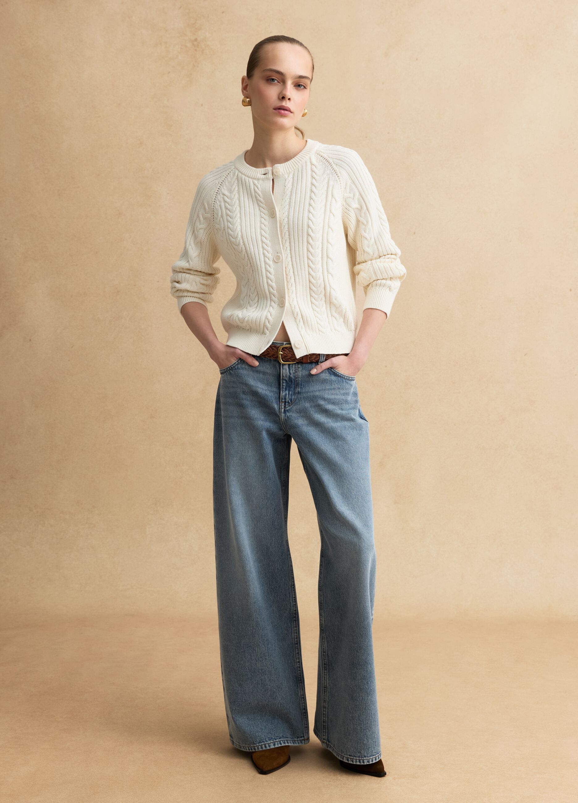 White pure cotton cardigan regular fit with interwoven design