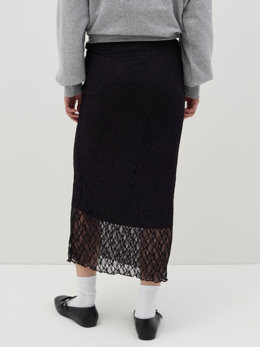 Long skirt in lace_2