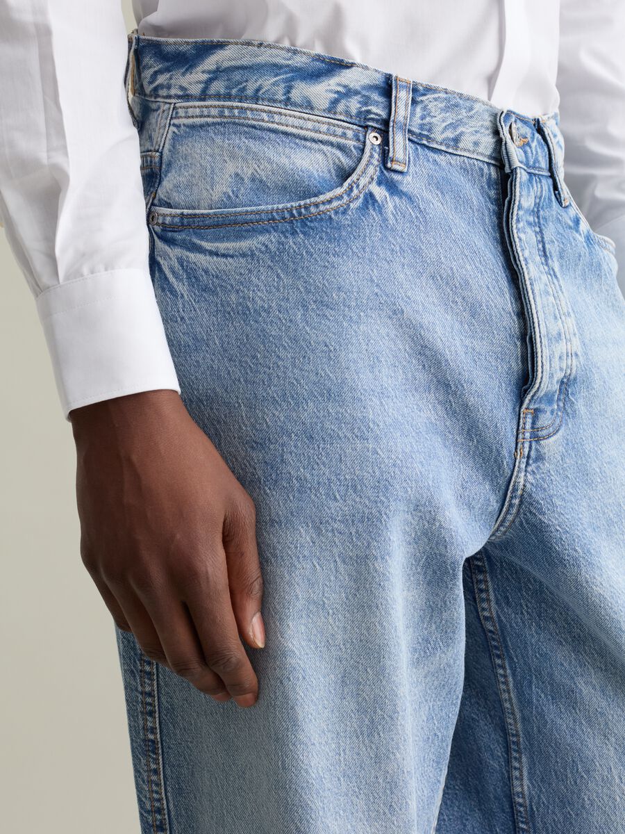 Jeans a gamba larga cinque tasche_2