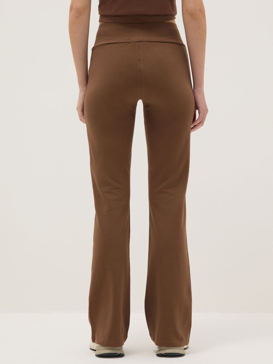 Brown flare leggings in stretch cotton_2