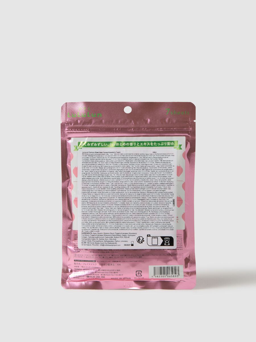 Premium fabric mask with flowers and green tea leaves extract from the Kyoto region (Japan) that is curative and antioxidant. The pack contains 7 fabric masks. Perfect for daily use._1