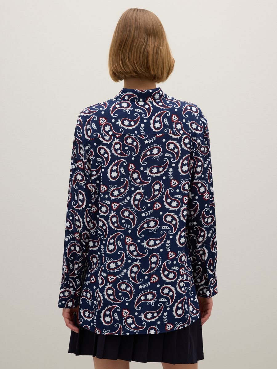 Multicolour Pattern Regular Fit Shirt_2