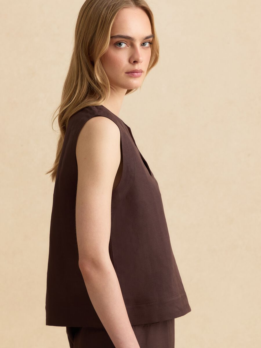 Brown oversized top in linen and viscose blend_0