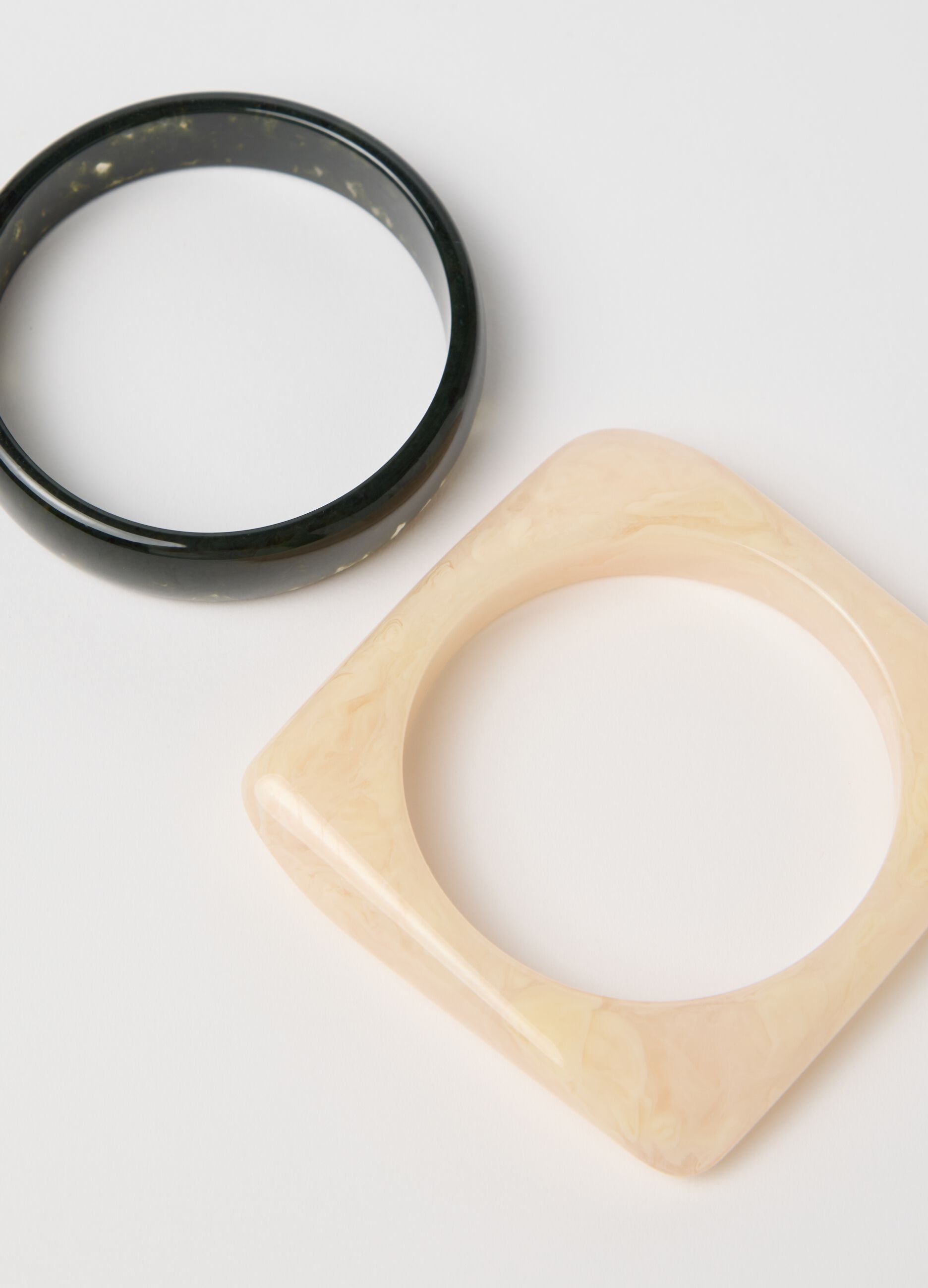 Two-pack ivory and green solid bracelets